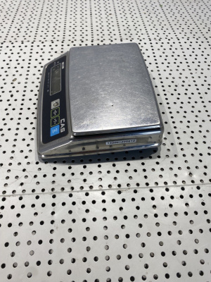 Весы   CAS   PW. 2049
